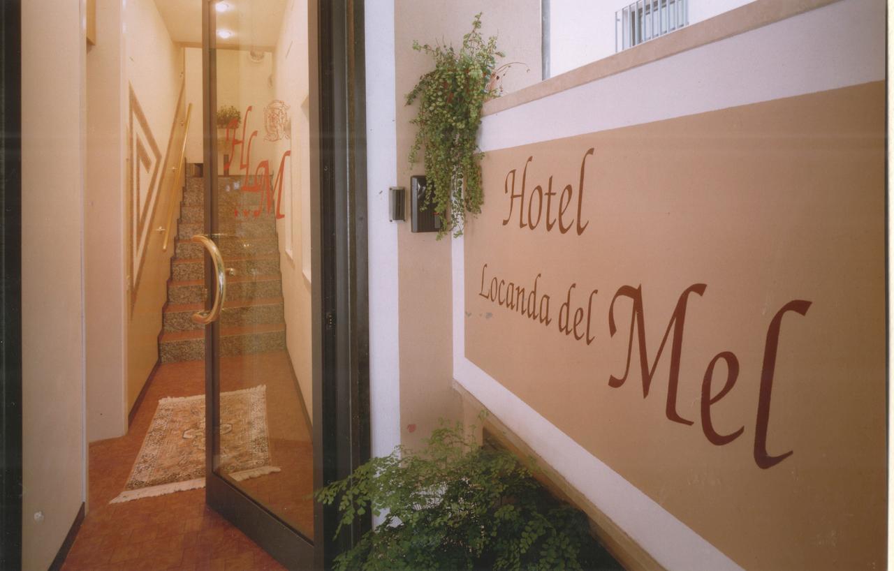 Hotel Locanda Mel Калольцьокорте Екстер'єр фото